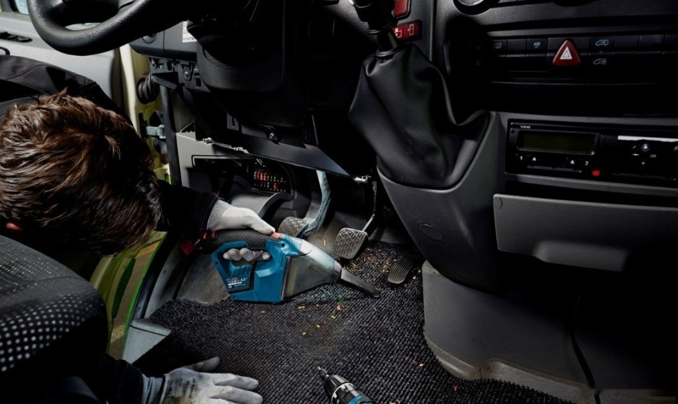 Пылесос Bosch GAS 12V Professional 0 601 9E3 000 (без аккумулятора) Пылесос Bosch GAS 12V Professional 0 601 9E3 000 (без аккумулятора)