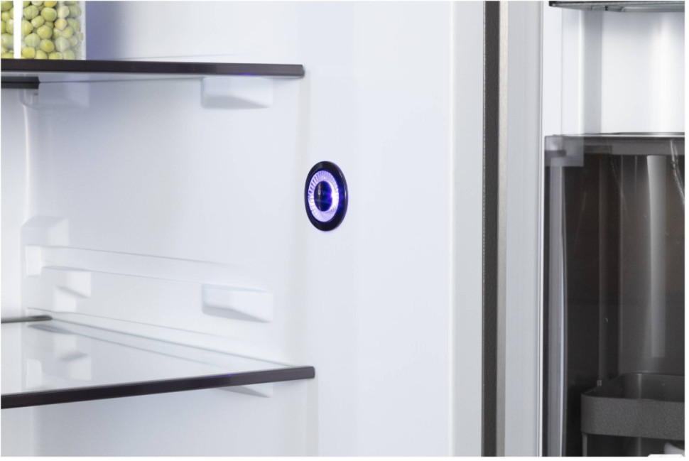 Холодильник типа французская дверь Korting KNFF 82535 XN