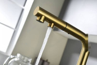 Смеситель Paulmark Serpentine Se213222-BG (золото/брашированное золото)