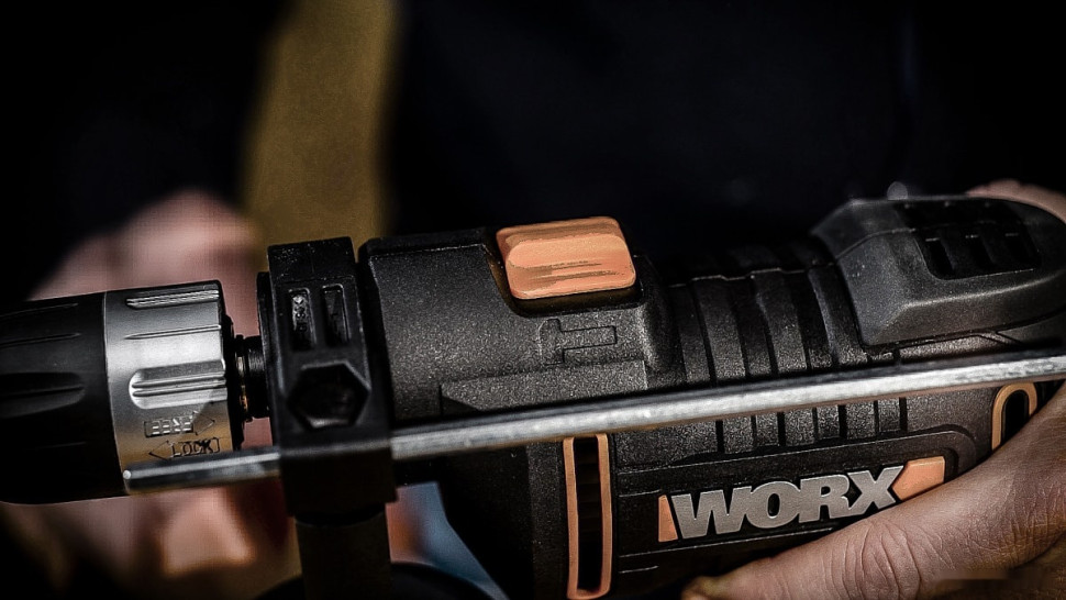 Ударная дрель Worx WX317.2 Ударная дрель Worx WX317.2