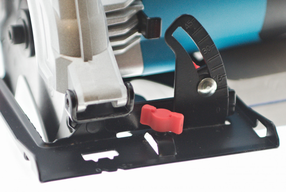 Дисковая (циркулярная) пила Sturm CS50185P Дисковая (циркулярная) пила Sturm CS50185P