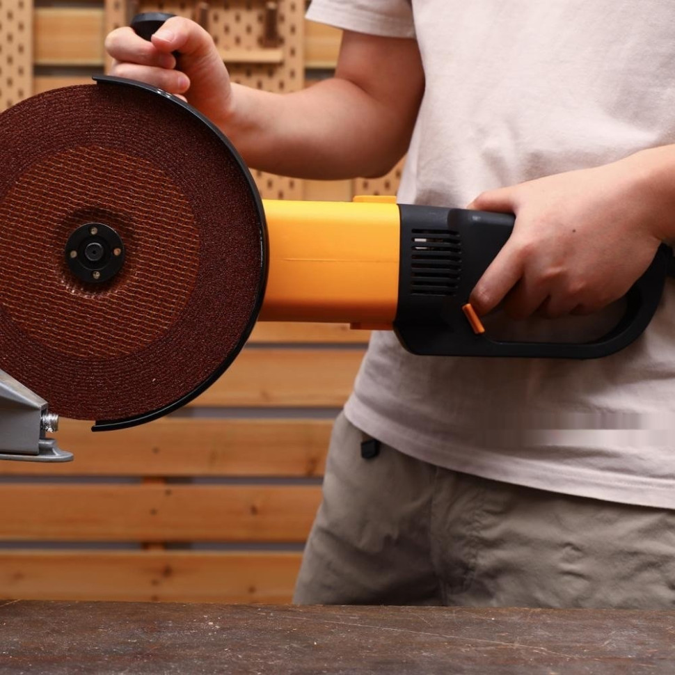 Угловая шлифмашина Deko AG2400DK 083-1030 Угловая шлифмашина Deko AG2400DK 083-1030