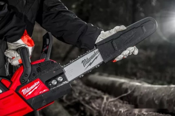 Аккумуляторная пила Milwaukee M18 FCHSC-0 (без АКБ)