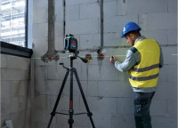 Лазерный нивелир Bosch GLL 2-20 G Professional 0601065001 (сумка, штатив, 4xAA)