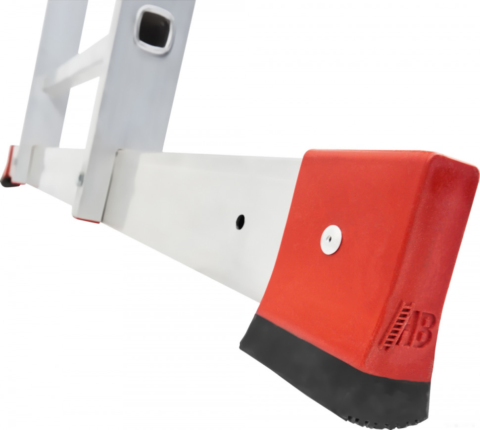 Лестница-стремянка Новая Высота NV 323 трёхсекционная усиленная 3x17 ступеней Лестница-стремянка Новая Высота NV 323 трёхсекционная усиленная 3x17 ступеней