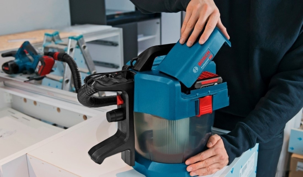 Пылесос Bosch GAS 18V-10 L Professional (без аккумулятора) Пылесос Bosch GAS 18V-10 L Professional (без аккумулятора)