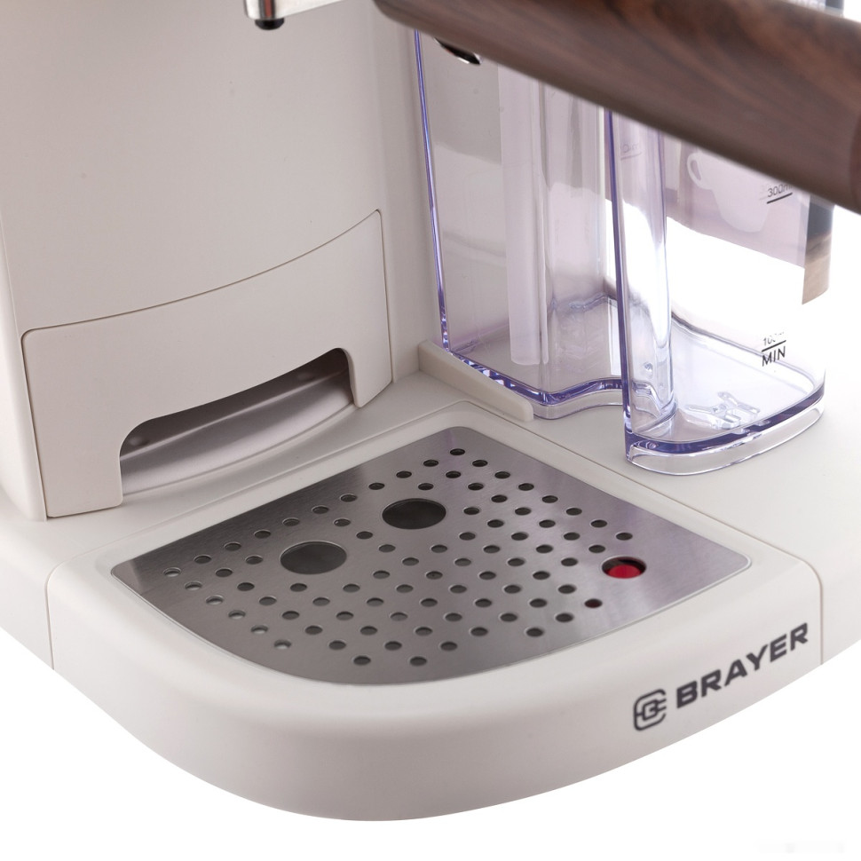 Рожковая помповая кофеварка Brayer BR1108 Рожковая помповая кофеварка Brayer BR1108