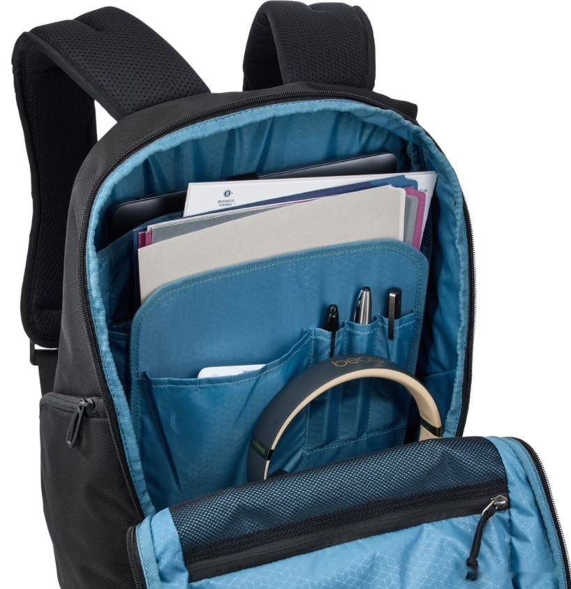 Рюкзак Thule Accent 26L 3204816 (черный) Рюкзак Thule Accent 26L 3204816 (черный)