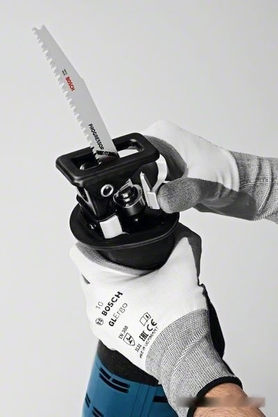 Сабельная пила Bosch GSA 18V-32 Professional 06016A8108 (без АКБ) Сабельная пила Bosch GSA 18V-32 Professional 06016A8108 (без АКБ)