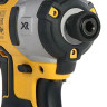 DeWALT DCK266M2T (шуруповерт, винтоверт, 2 АКБ, кейс) DeWALT DCK266M2T (шуруповерт, винтоверт, 2 АКБ, кейс)
