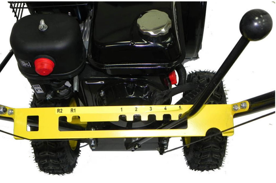 Снегоуборщик Huter SGC 7.0 70/7/28 Снегоуборщик Huter SGC 7.0 70/7/28