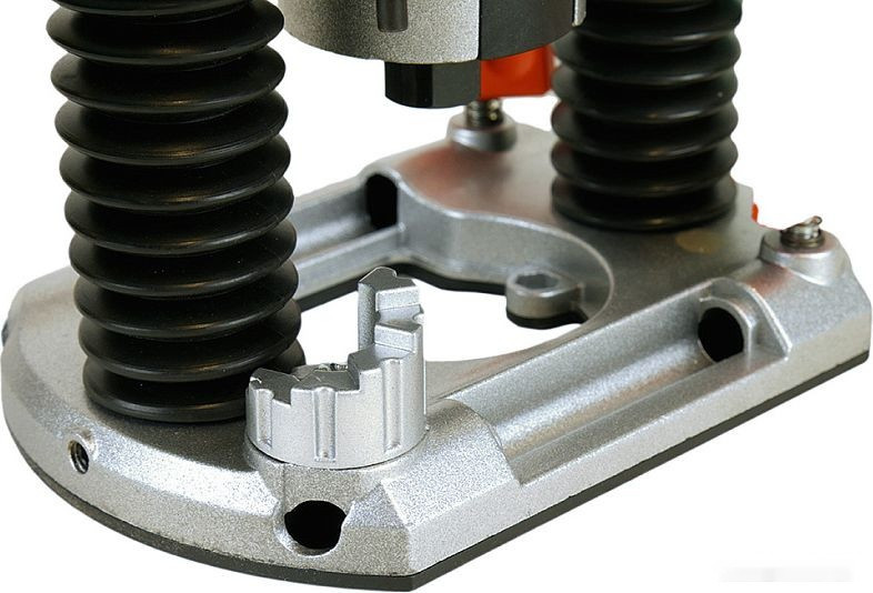 Фрезер Sturm ER1115