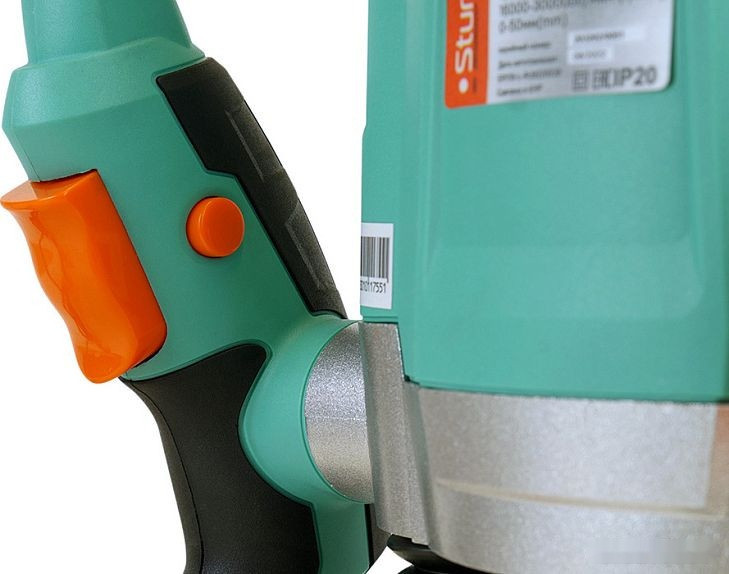 Фрезер Sturm ER1115