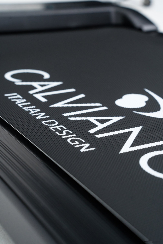 Беговая дорожка Calviano Slim Black Беговая дорожка Calviano Slim Black