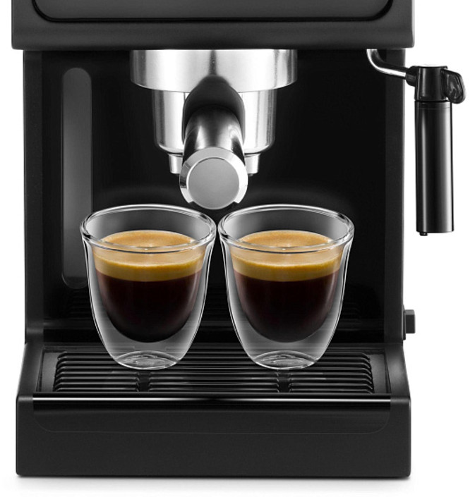 Рожковая помповая кофеварка Delonghi ECP 31.21