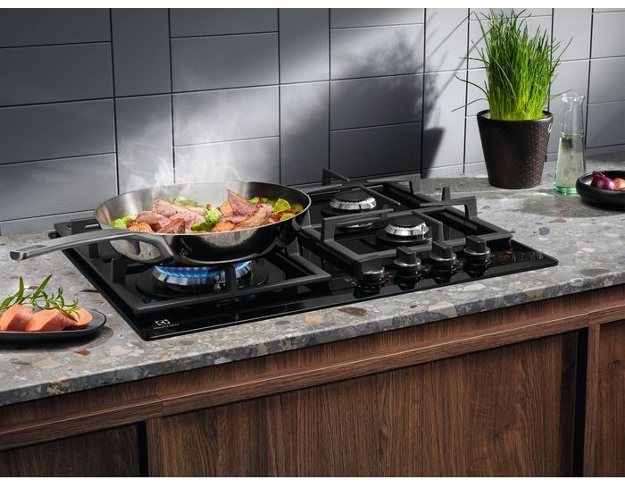 Варочная панель Electrolux GPE365YPB Варочная панель Electrolux GPE365YPB