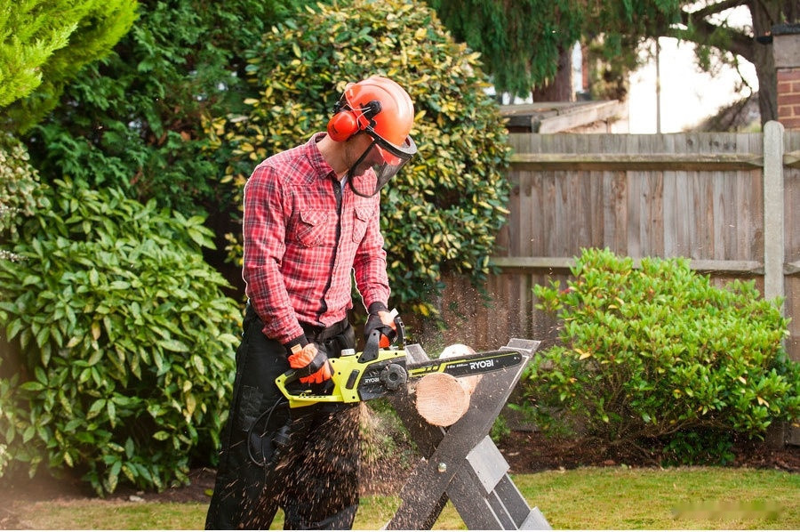 Электрическая пила Ryobi RCS1935B Электрическая пила Ryobi RCS1935B