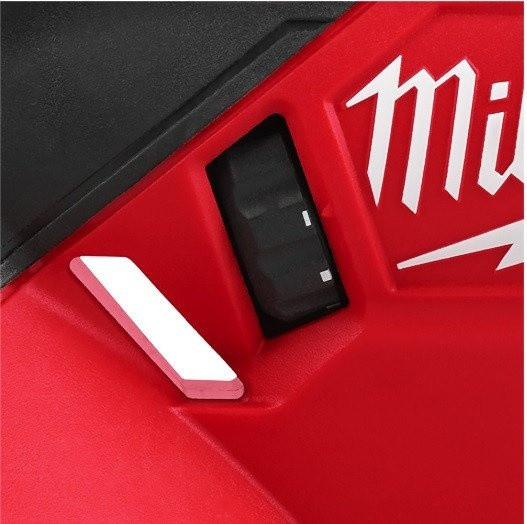 Шлифовальная машина Milwaukee M12FROS5-502X 4933493651 (с 2-мя АКБ, кейс)