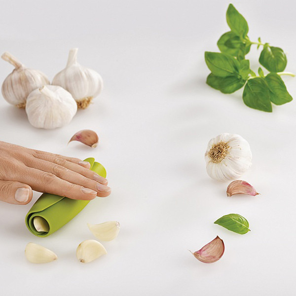 Коврик для чистки чеснока Joseph Joseph Scroll (Green)