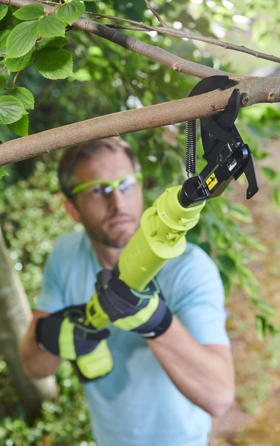 Секатор Ryobi OLP1832BX (без АКБ) Секатор Ryobi OLP1832BX (без АКБ)