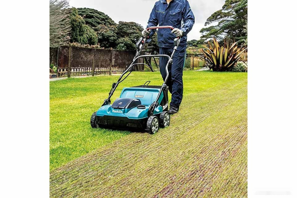 Скарификатор Makita UV001GZ (без АКБ) Скарификатор Makita UV001GZ (без АКБ)