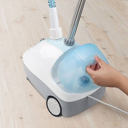 Отпариватель BQ SG5005S (белый/голубой) Отпариватель BQ SG5005S (белый/голубой)