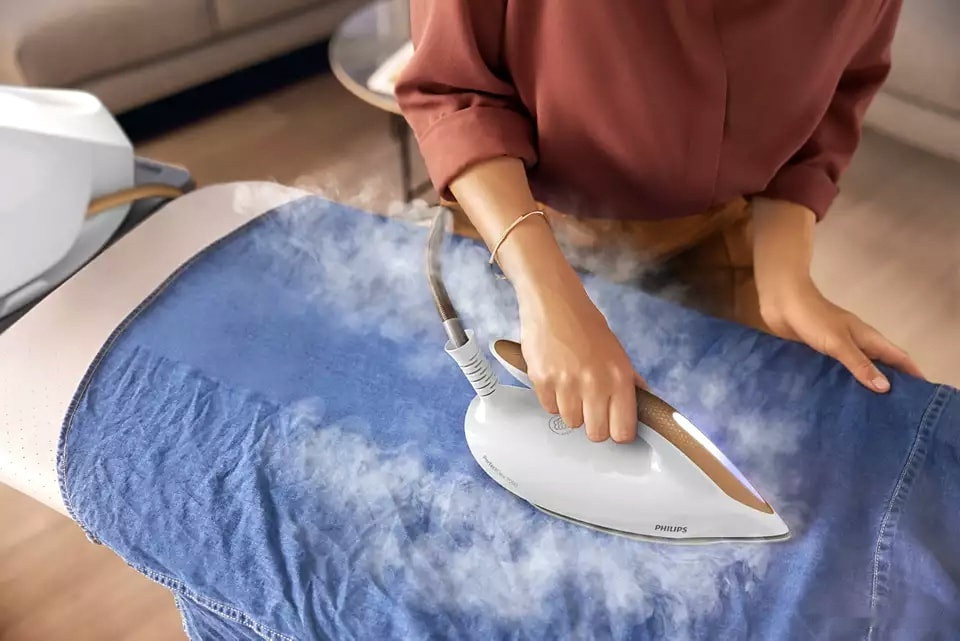 Утюг Philips PSG7040/10 Утюг Philips PSG7040/10