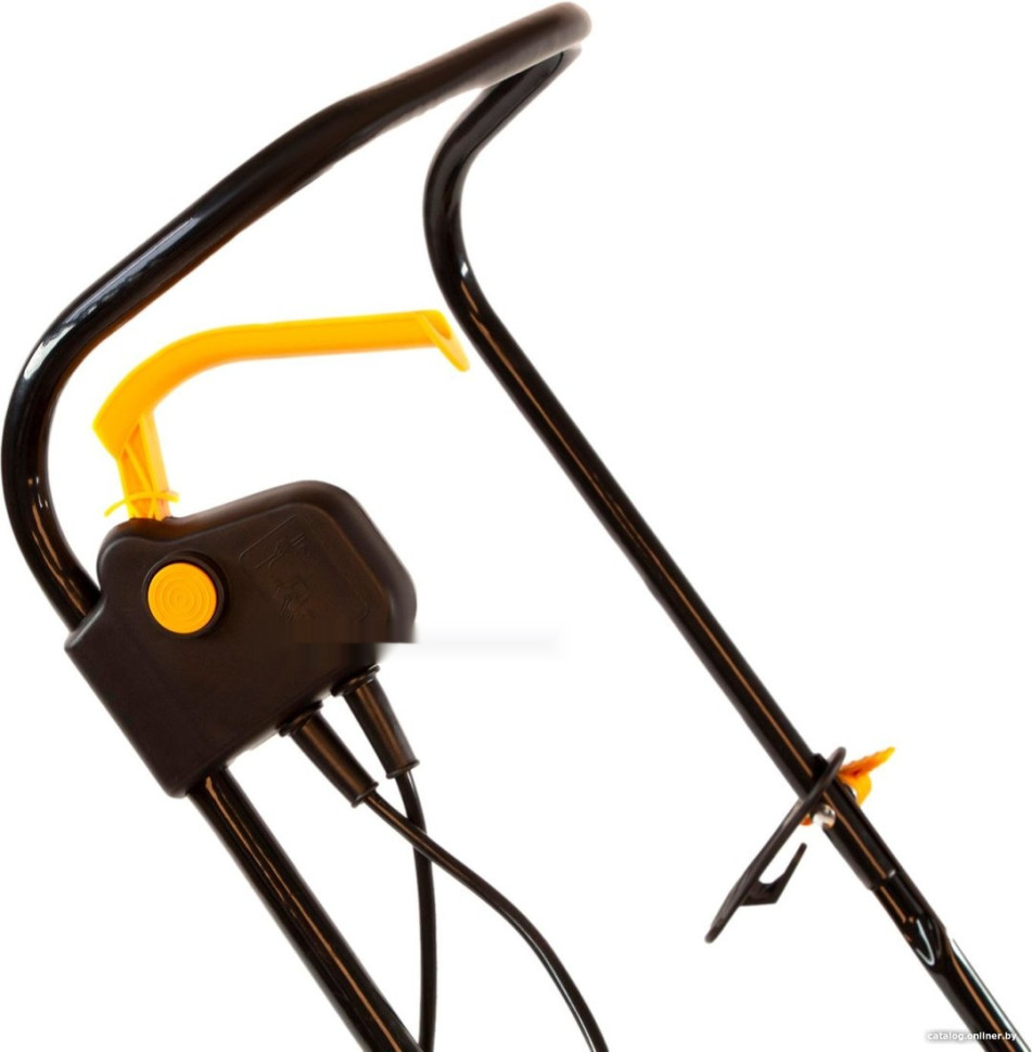 Скарификатор-аэратор Denzel SAE-1500 Скарификатор-аэратор Denzel SAE-1500