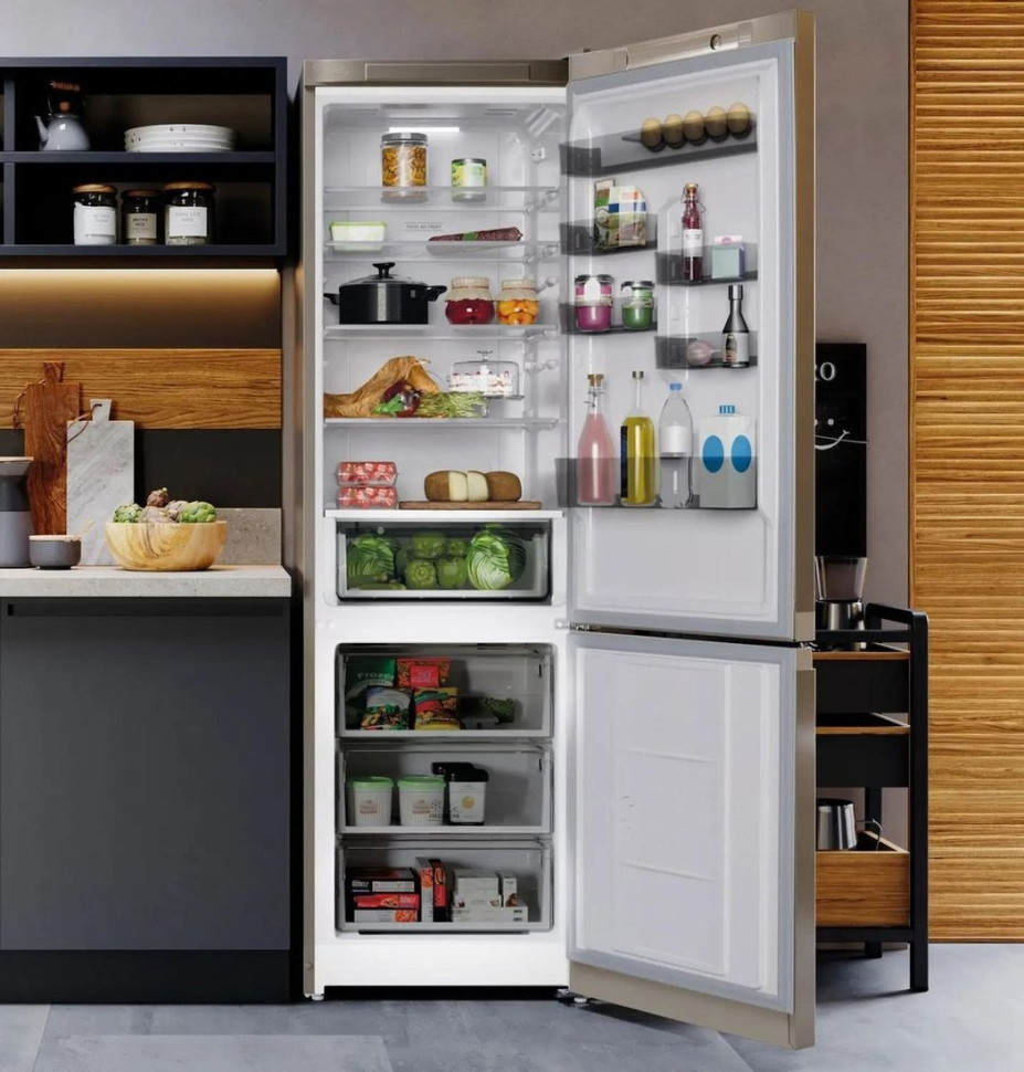 Холодильник Hotpoint HT 6200 BZ Холодильник Hotpoint HT 6200 BZ