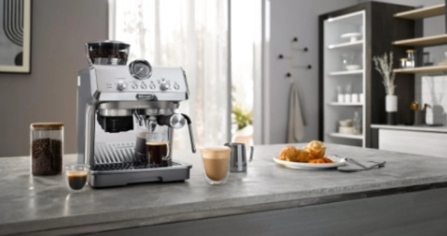 Кофемашина Delonghi EC9255.M