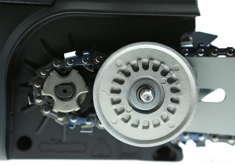 Электрическая пила Sturm CC2616SL