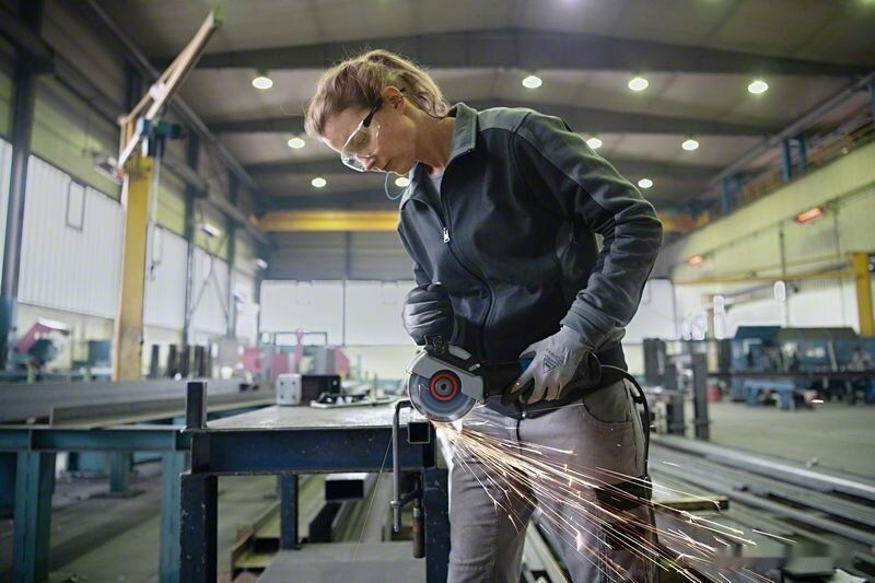 Угловая шлифмашина Bosch GWX 17-125 S Professional 06017D2300 Угловая шлифмашина Bosch GWX 17-125 S Professional 06017D2300