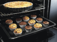 Духовой шкаф Electrolux EOF3H50BX