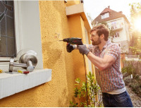 Дрель ударная Bosch UniversalImpact 800