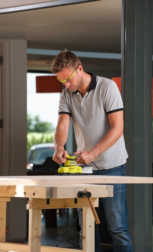 Шлифовальная машина Ryobi RSS200-GA20 Шлифовальная машина Ryobi RSS200-GA20