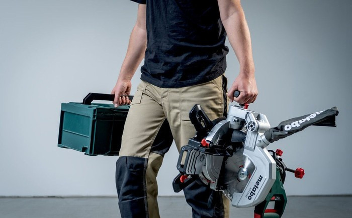 Дисковая (циркулярная) пила Metabo KS 216 M 610216000 Дисковая (циркулярная) пила Metabo KS 216 M 610216000