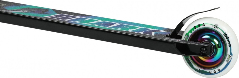 Самокат Ateox Shark 2024 (черный/нео) Самокат Ateox Shark 2024 (черный/нео)