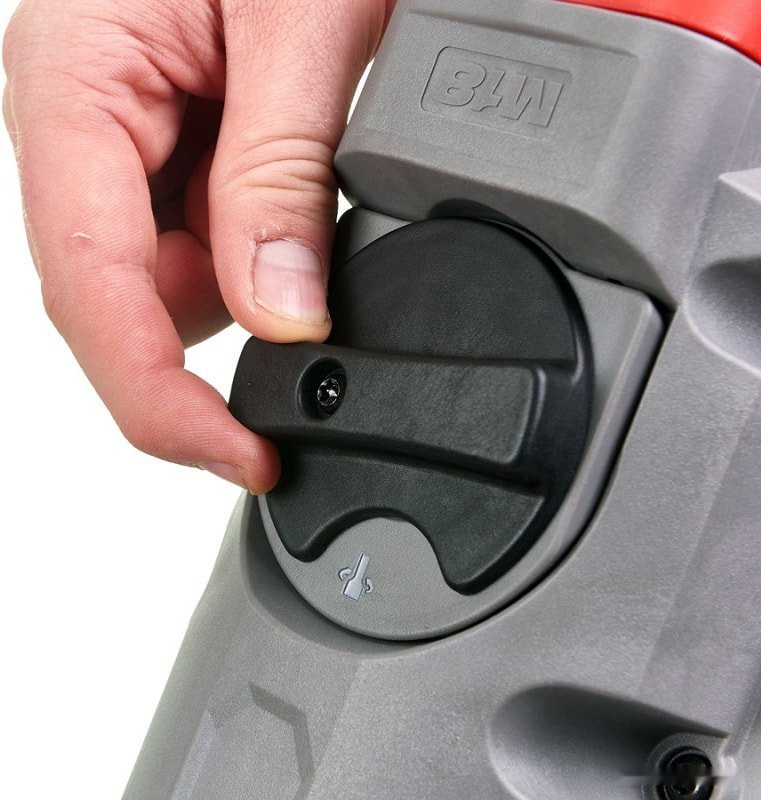 Перфоратор Milwaukee M18 FHM-0C (с 1-им АКБ, кейс) 4933464894 Перфоратор Milwaukee M18 FHM-0C (с 1-им АКБ, кейс) 4933464894