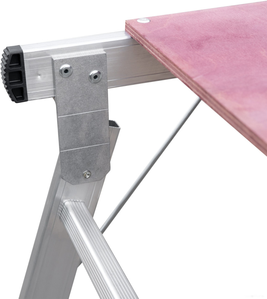 Лестница-помост Новая Высота NV 1360 (2x3 ступени) Лестница-помост Новая Высота NV 1360 (2x3 ступени)