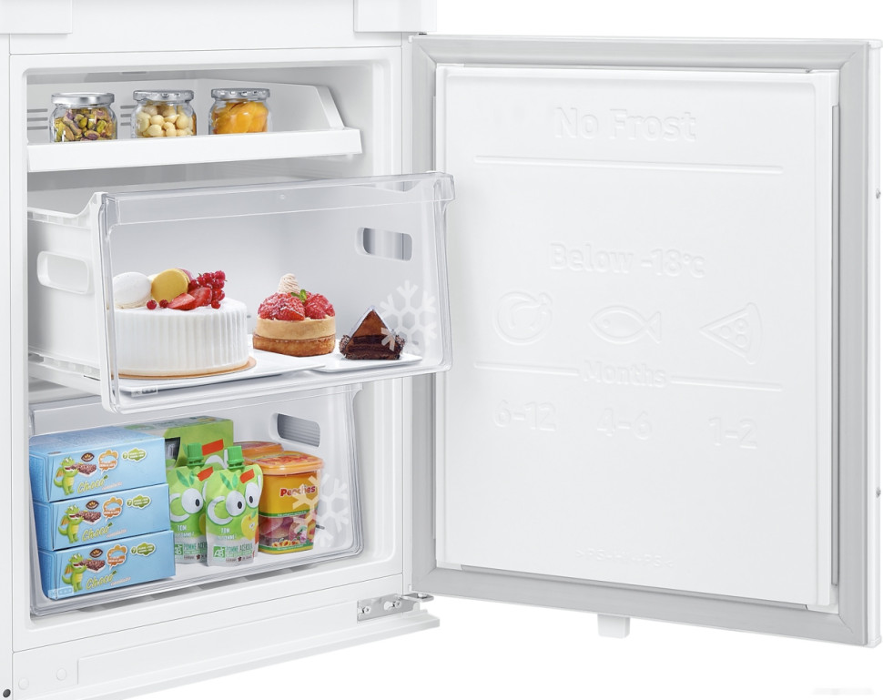 Холодильник Samsung BRB30602FWW/EF Холодильник Samsung BRB30602FWW/EF