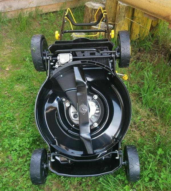 Колесная газонокосилка Huter GLM-5.0 S Колесная газонокосилка Huter GLM-5.0 S