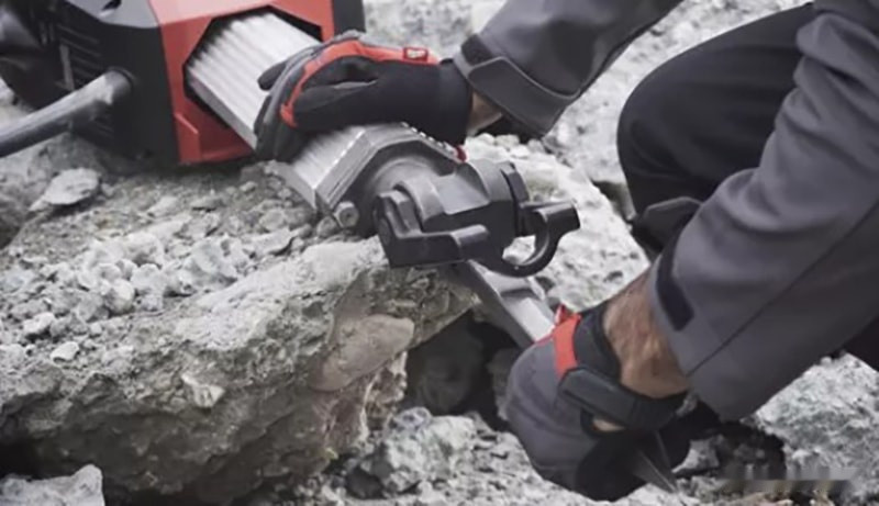 Отбойный молоток Milwaukee K 2628 H 4933471685 Отбойный молоток Milwaukee K 2628 H 4933471685