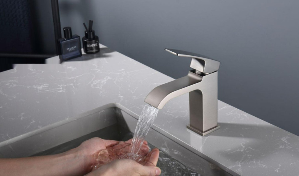 Смеситель Raglo R02.10.09 Смеситель Raglo R02.10.09