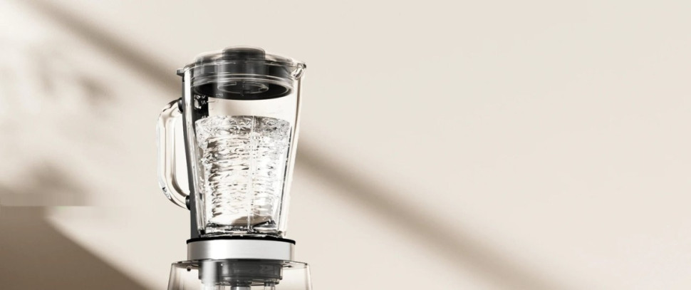 Блендер Xiaomi MLLJ001CM-1A (с евровилкой)