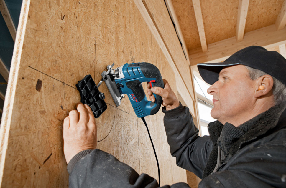 Лобзик Bosch GST 150 BCE Лобзик Bosch GST 150 BCE