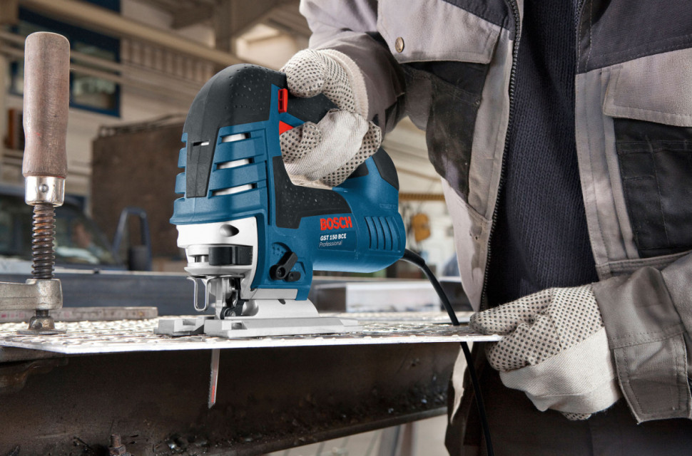 Лобзик Bosch GST 150 BCE Лобзик Bosch GST 150 BCE