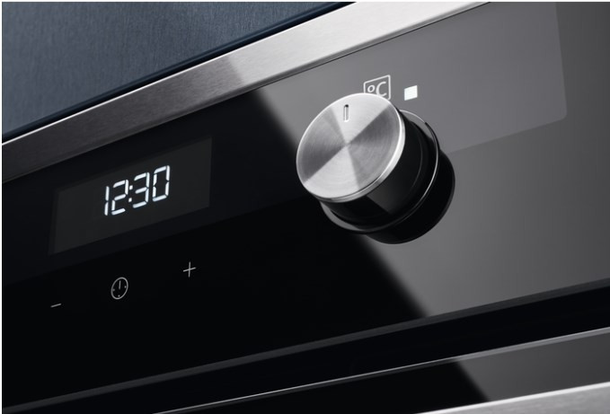 Духовой шкаф Electrolux OKH5E40X Духовой шкаф Electrolux OKH5E40X