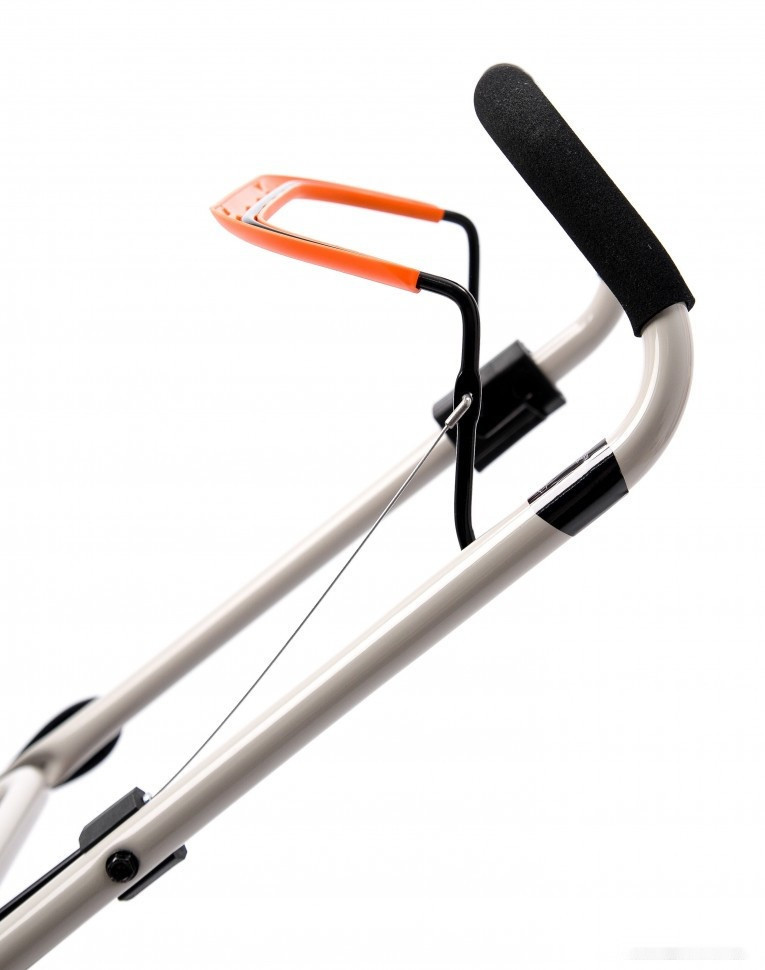 Газонокосилка Helmut TR 46H Газонокосилка Helmut TR 46H