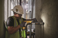 Перфоратор DeWALT DCH133N (без АКБ)