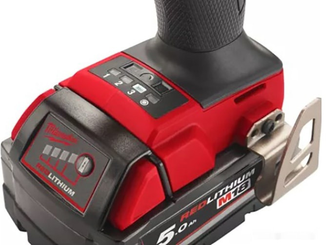 Гайковерт Milwaukee M18 FMTIW2F12-502X 4933478450 (с 2-мя АКБ, кейс) Гайковерт Milwaukee M18 FMTIW2F12-502X 4933478450 (с 2-мя АКБ, кейс)